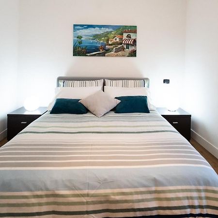 Family Nest Overlooking Lake Como - By Rent All Como Argegno Zewnętrze zdjęcie