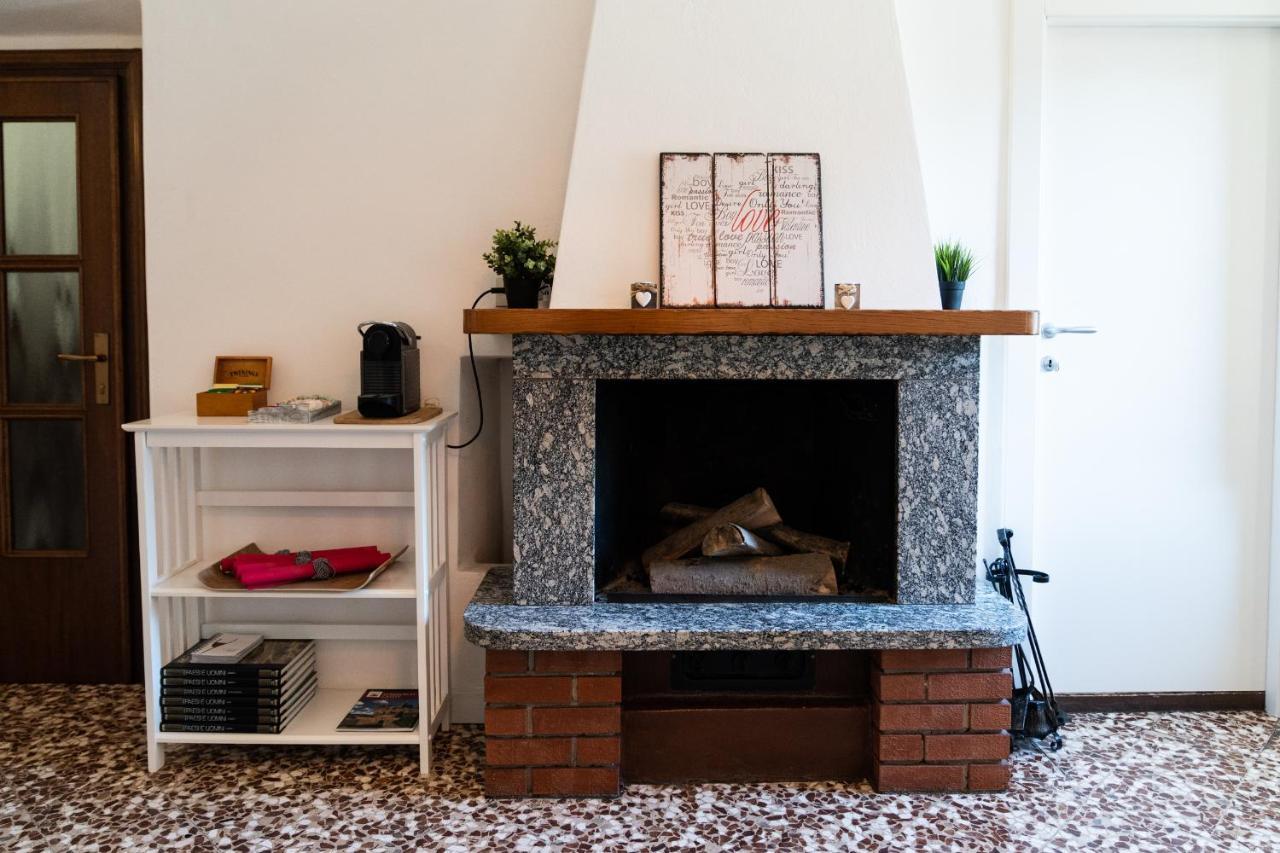 Family Nest Overlooking Lake Como - By Rent All Como Argegno Zewnętrze zdjęcie